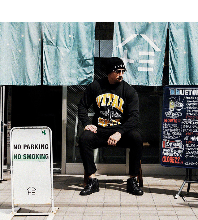 リバーサル) reversal VITAL SPOT CREW SWEAT (CREW)(rv18aw016-GR