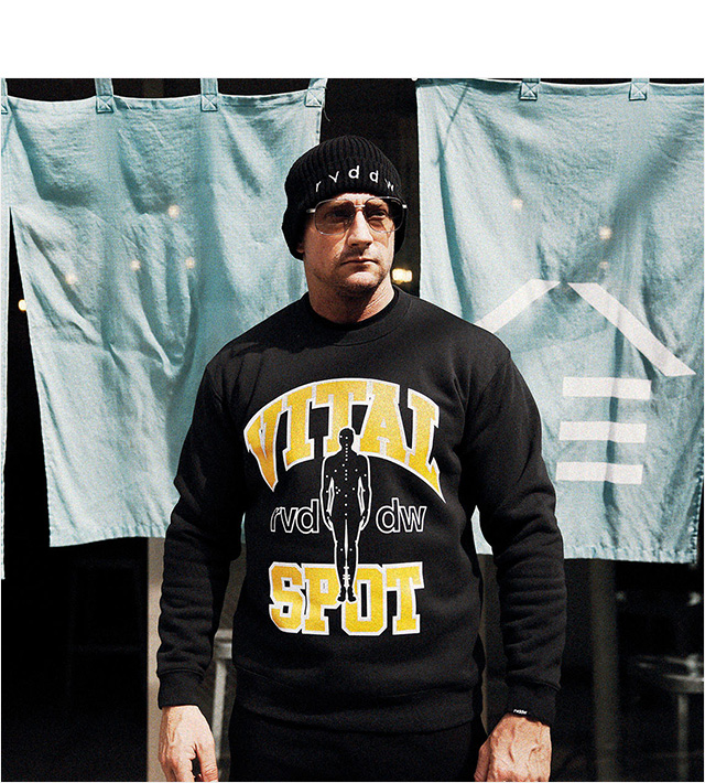 リバーサル) reversal VITAL SPOT CREW SWEAT (CREW)(rv18aw016-BK